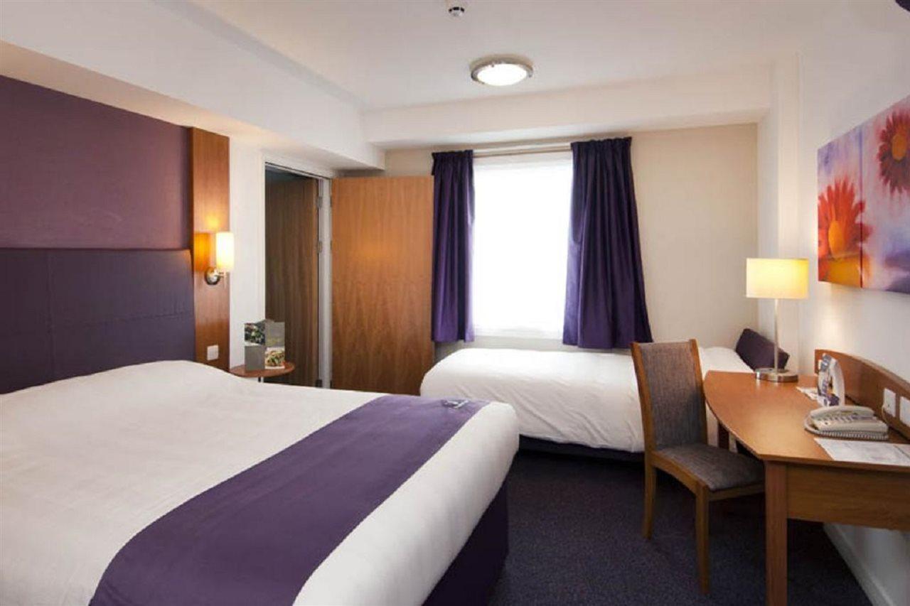 Premier Inn London Angel Islington 1