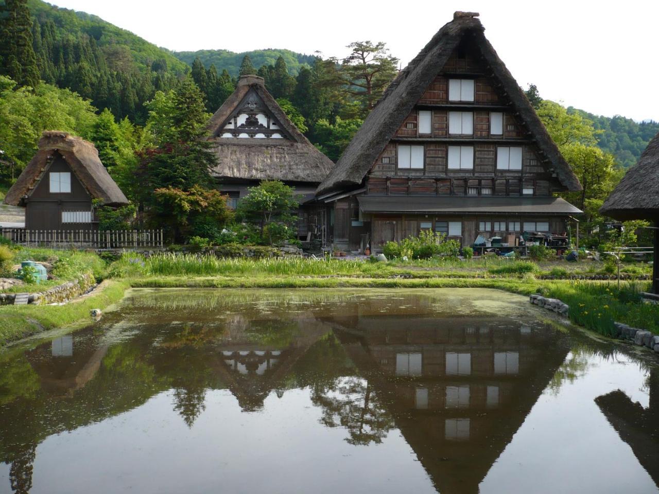 Gokayama Onsen Akaokan 1