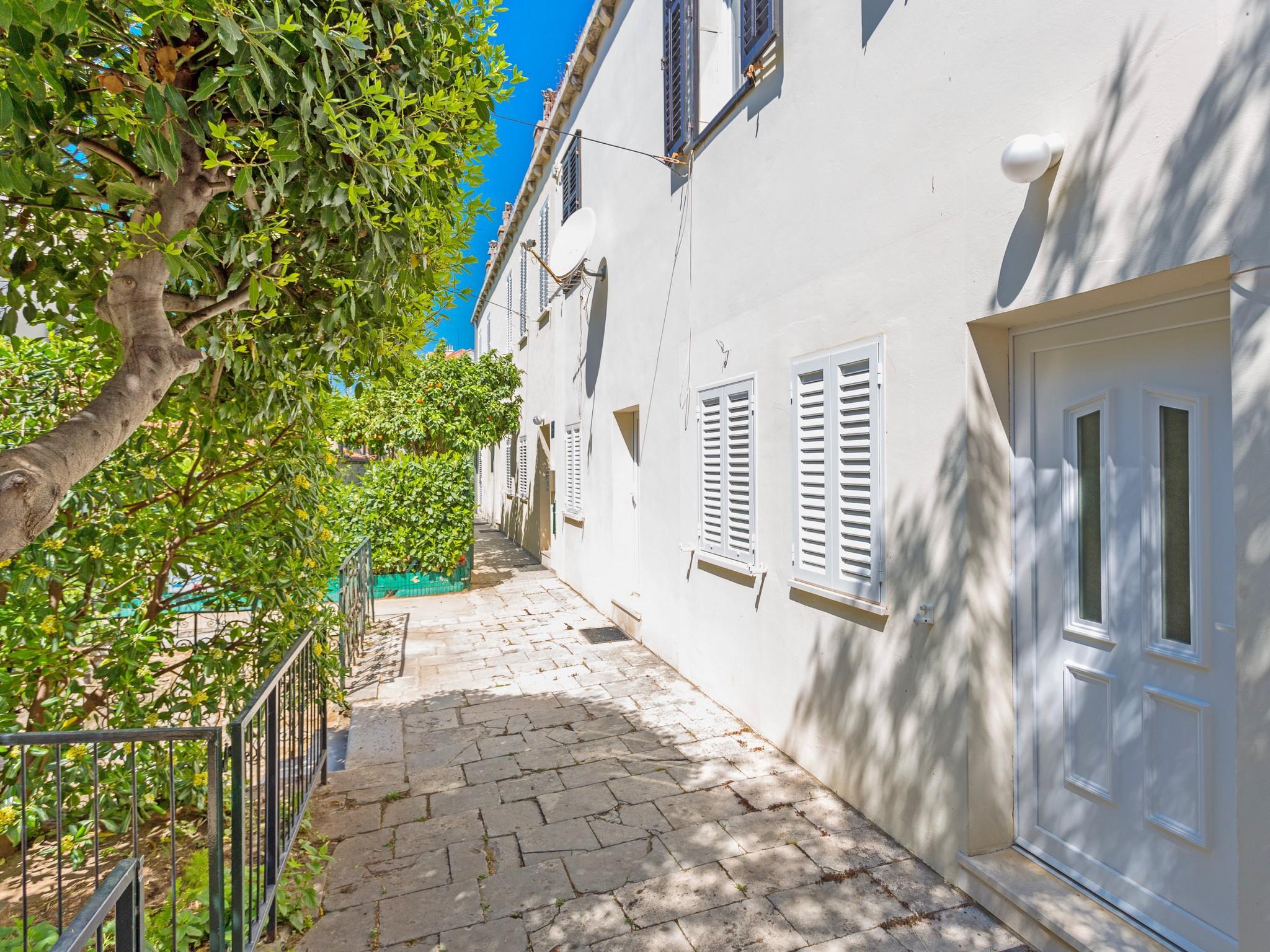 Apartments Maja