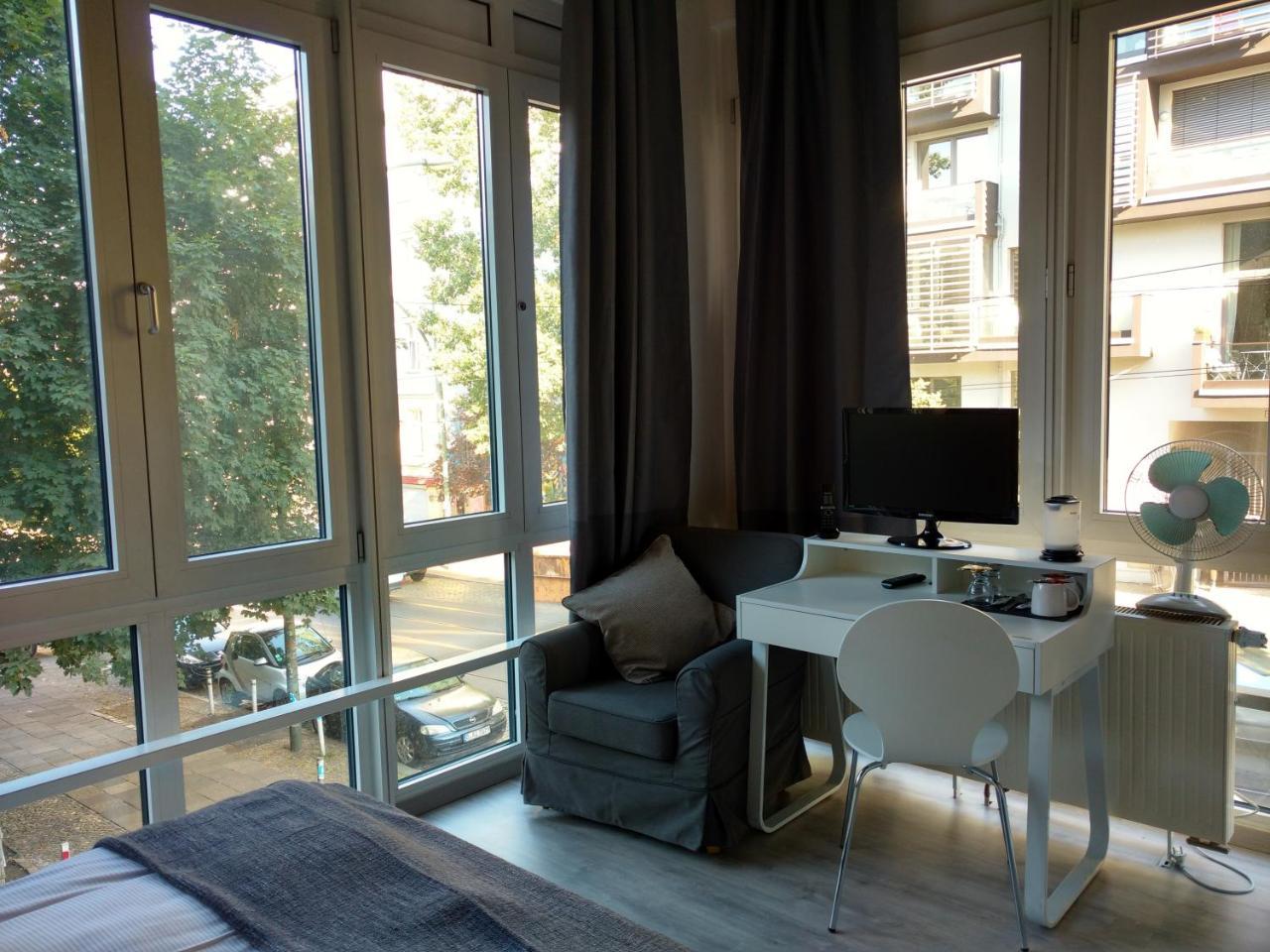 Midi Inn Parkhotel Mitte (Adults only) 1