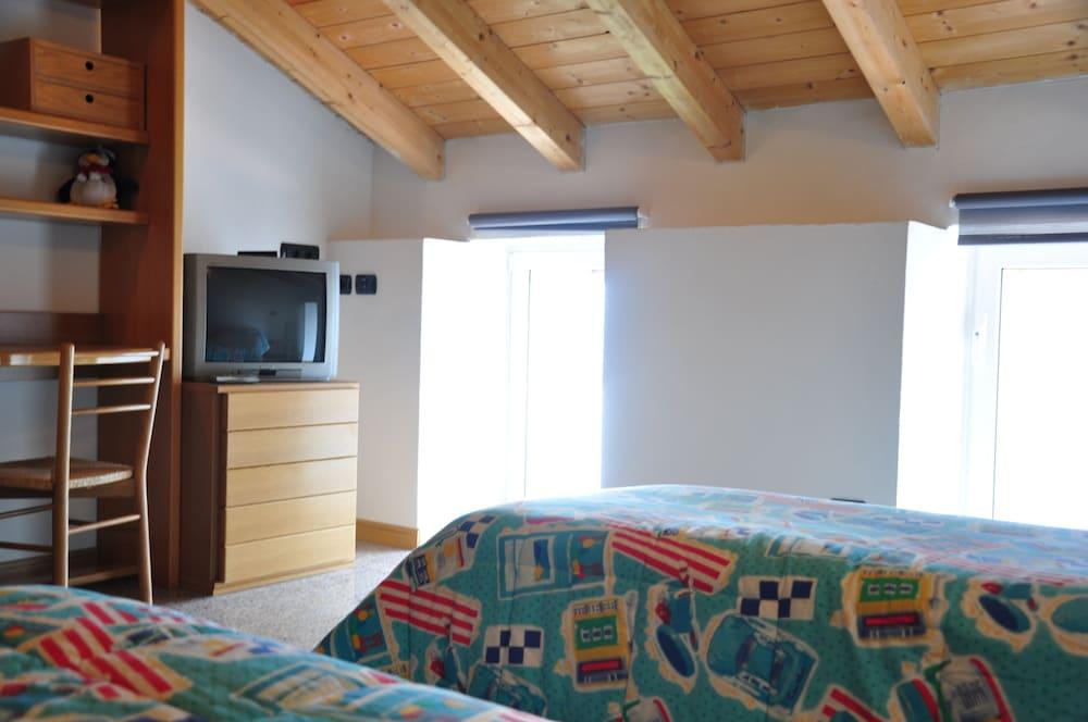 Comoholidays - Casa Mirella 1