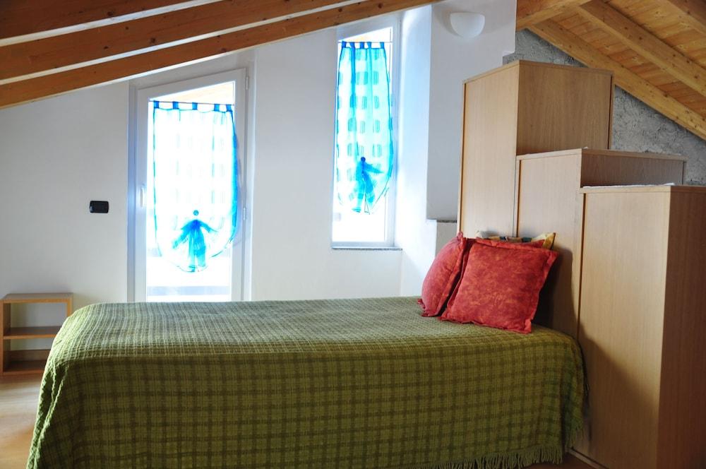 Comoholidays - Casa Mirella 2