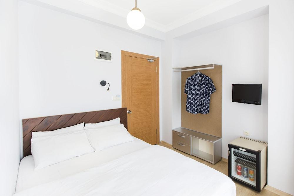 Bucoleon Hotel