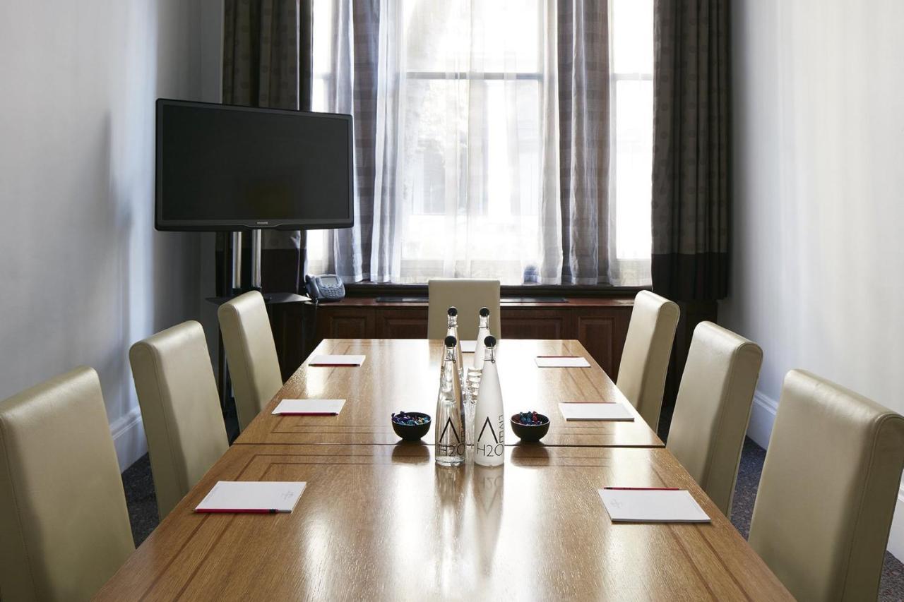 Club Quarters Hotel Trafalgar Square 1