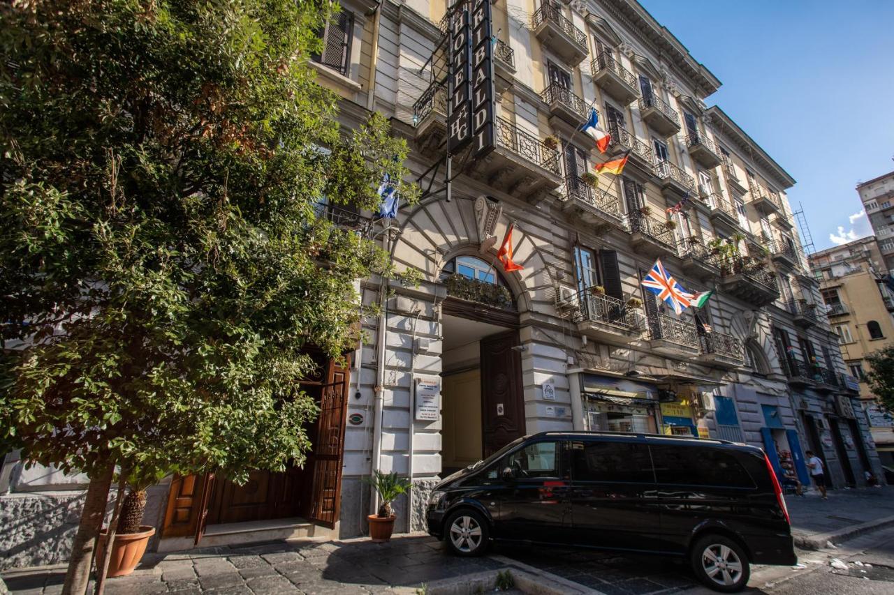 Garibaldi Suite 1