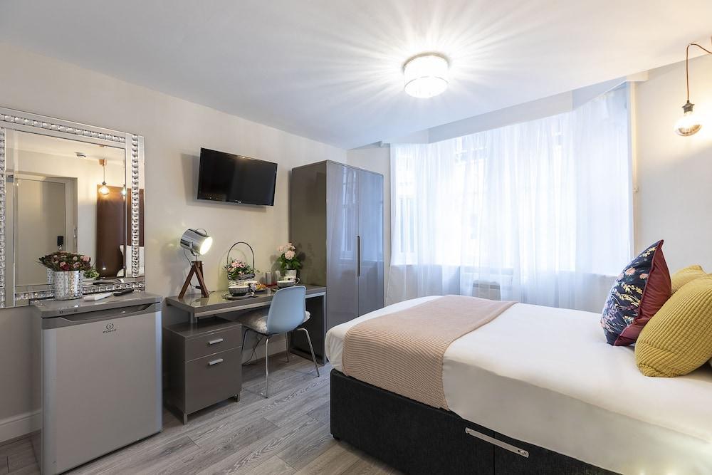 Luxurious Air Conditioned Apt High Street Kensington