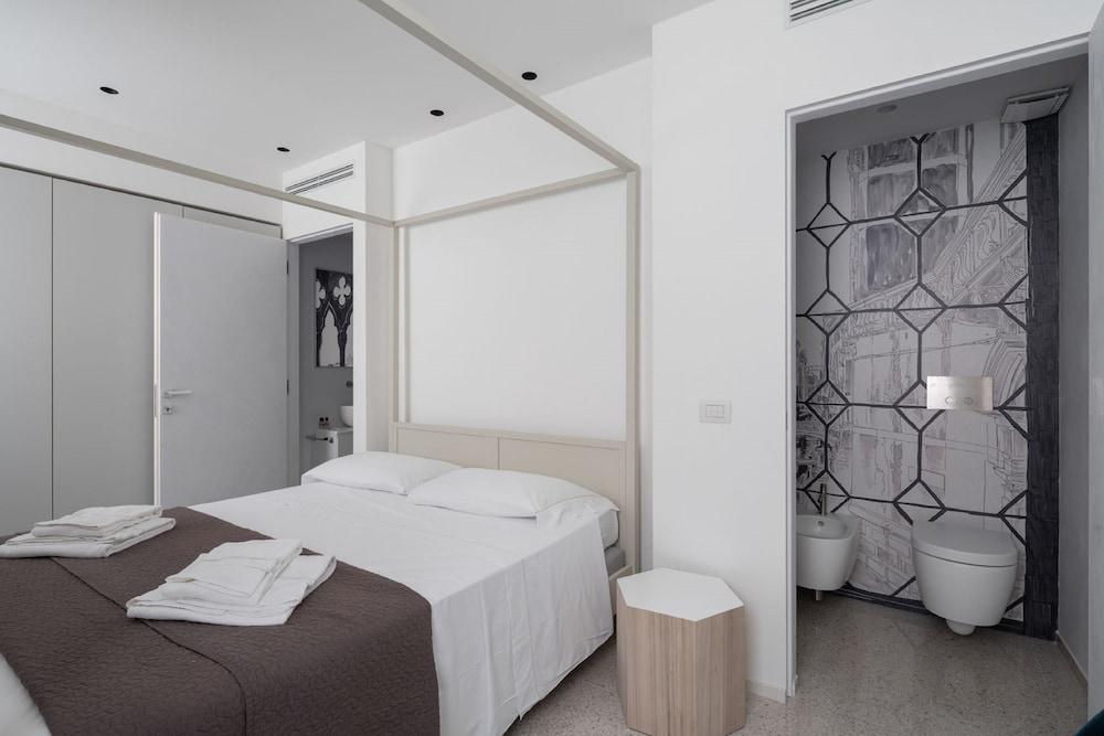 Maison Grand Canal View 2