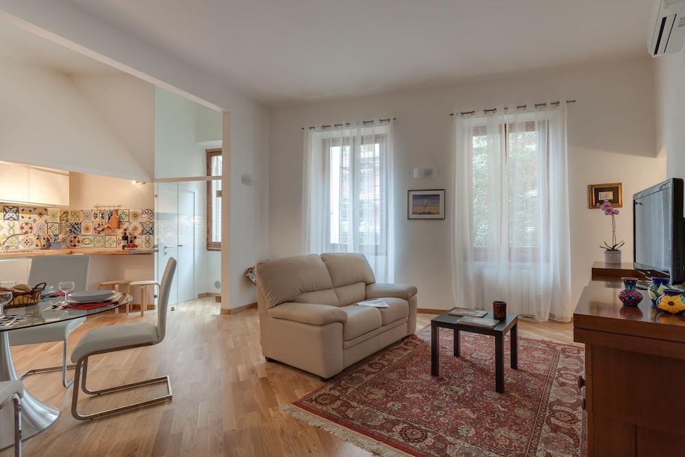 Liberta Loft