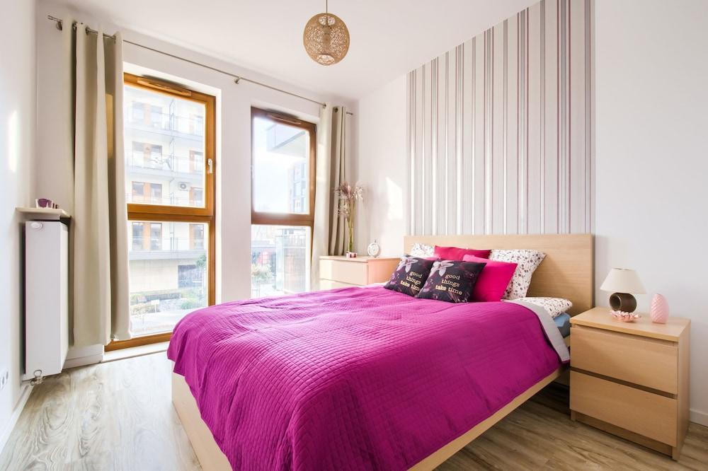 M&R Apartament Airport Obrzezna 3