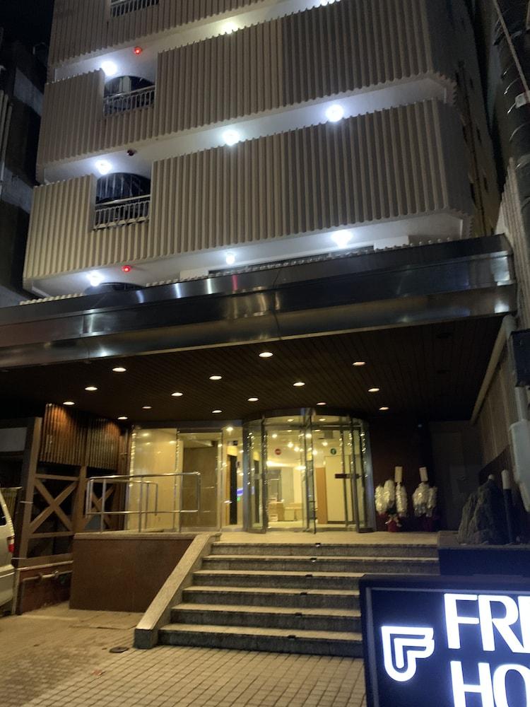 Econo Kanazawakatamachi