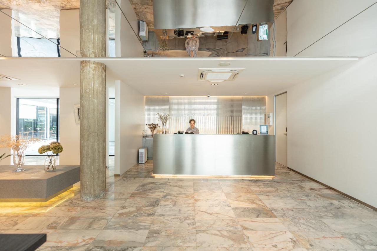 Reno Hotel 2