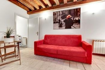 Guggenheim Collection Venice Apartment 1