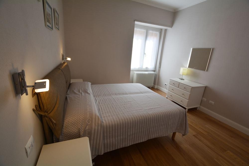 Fortezza White Apartment 1