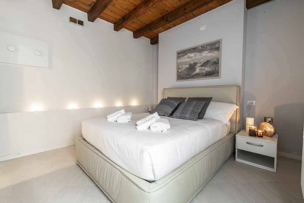 Venetian Exclusive Apartment R&R 2