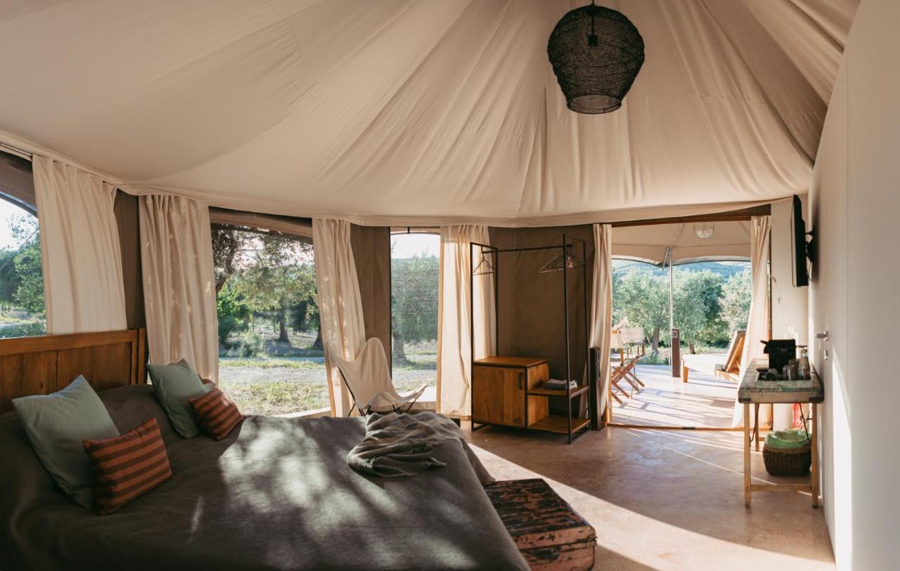 Iuta Glamping & Farm