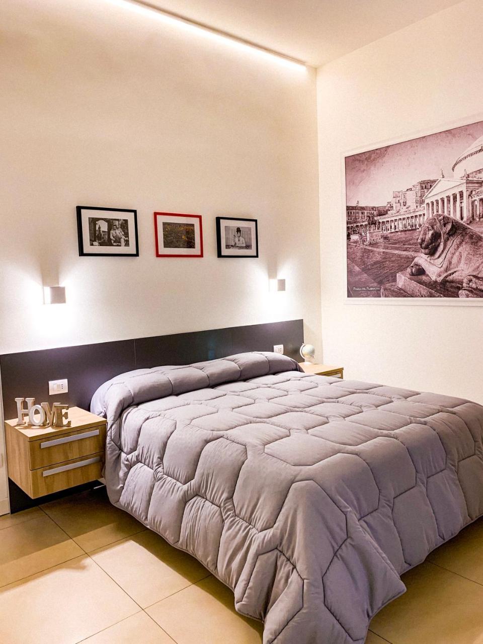 Napoli Squares Suites 1