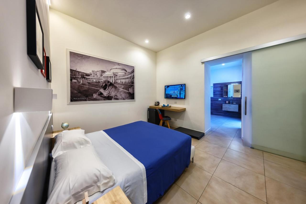Napoli Squares Suites 2