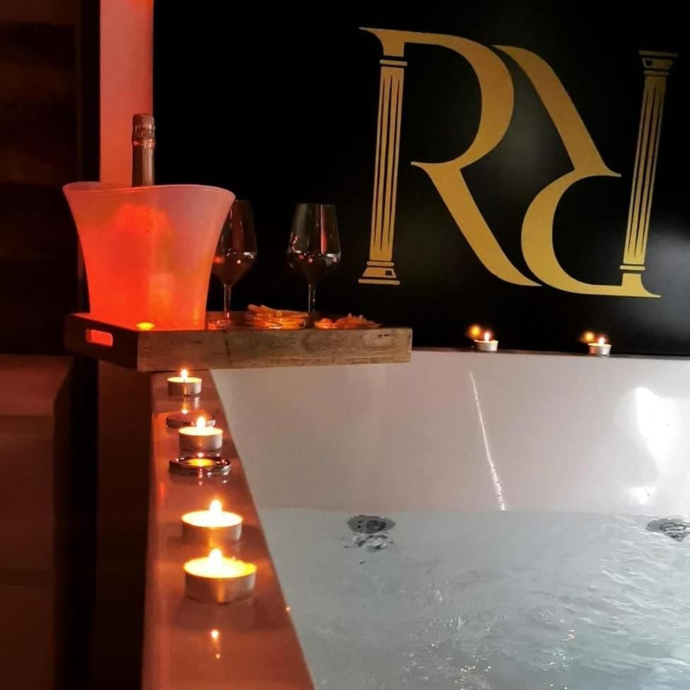 Royalty Rooms & SPA 2