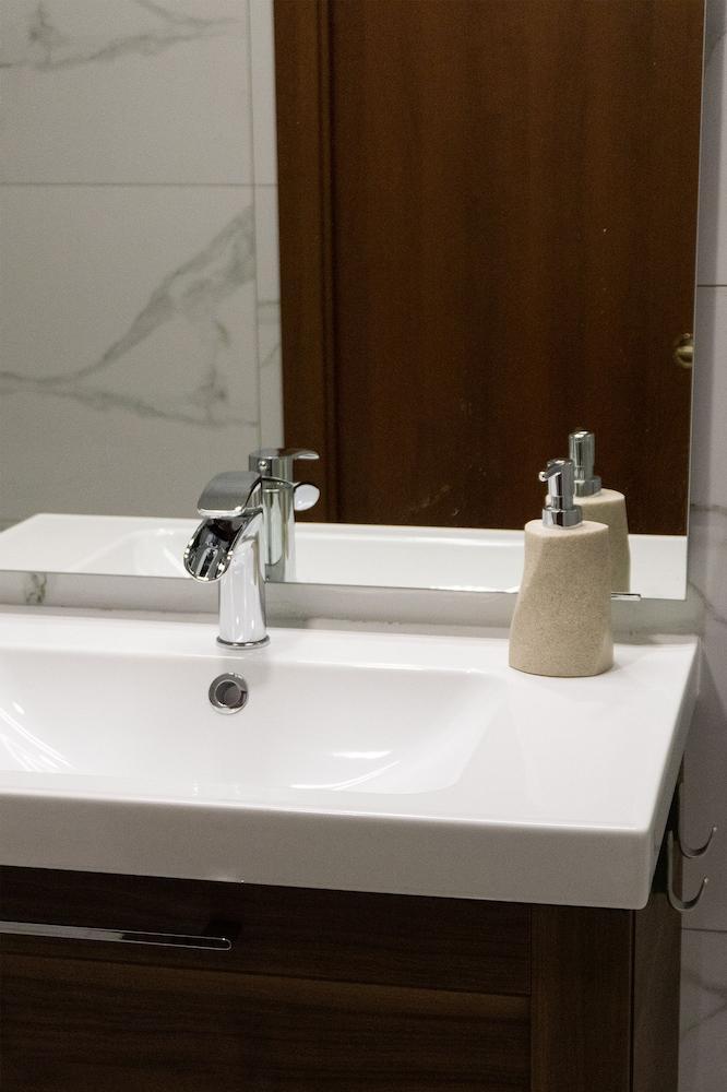 Suites de Luxe 2
