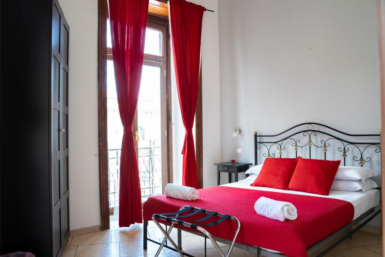 Vico 22 Rooms Napoli 1
