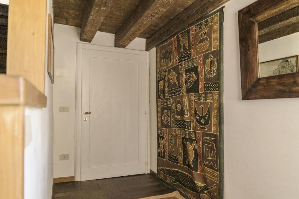 Altana Studio 1