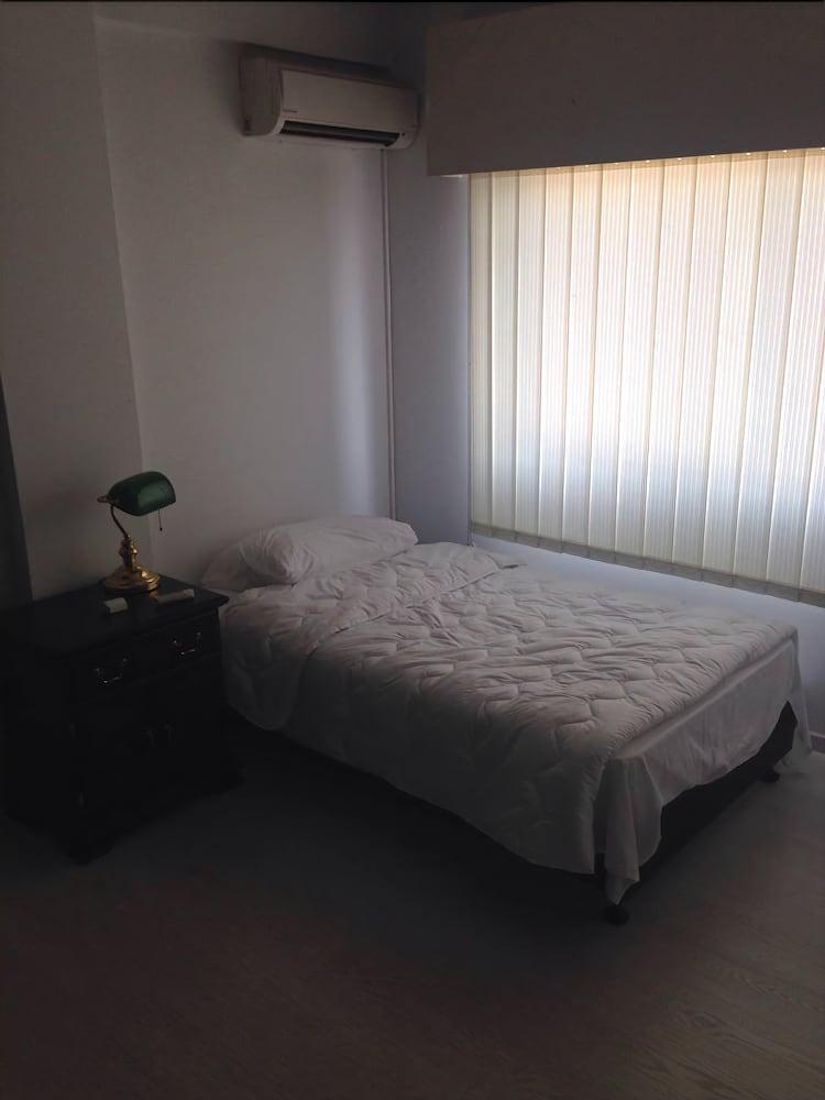 Imperial Suites 2