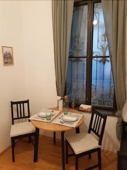 Sweet Flat Near Center