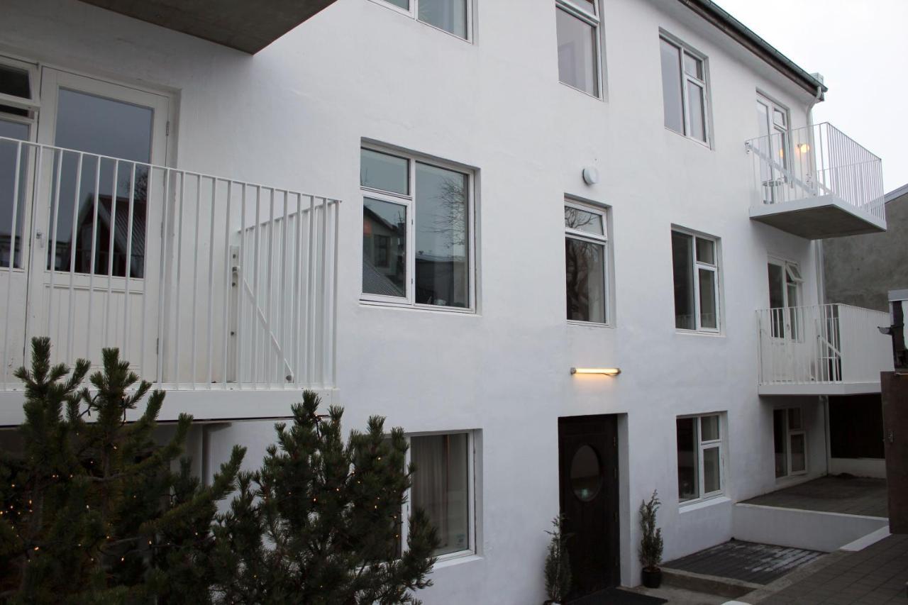 Grettisborg Apartments