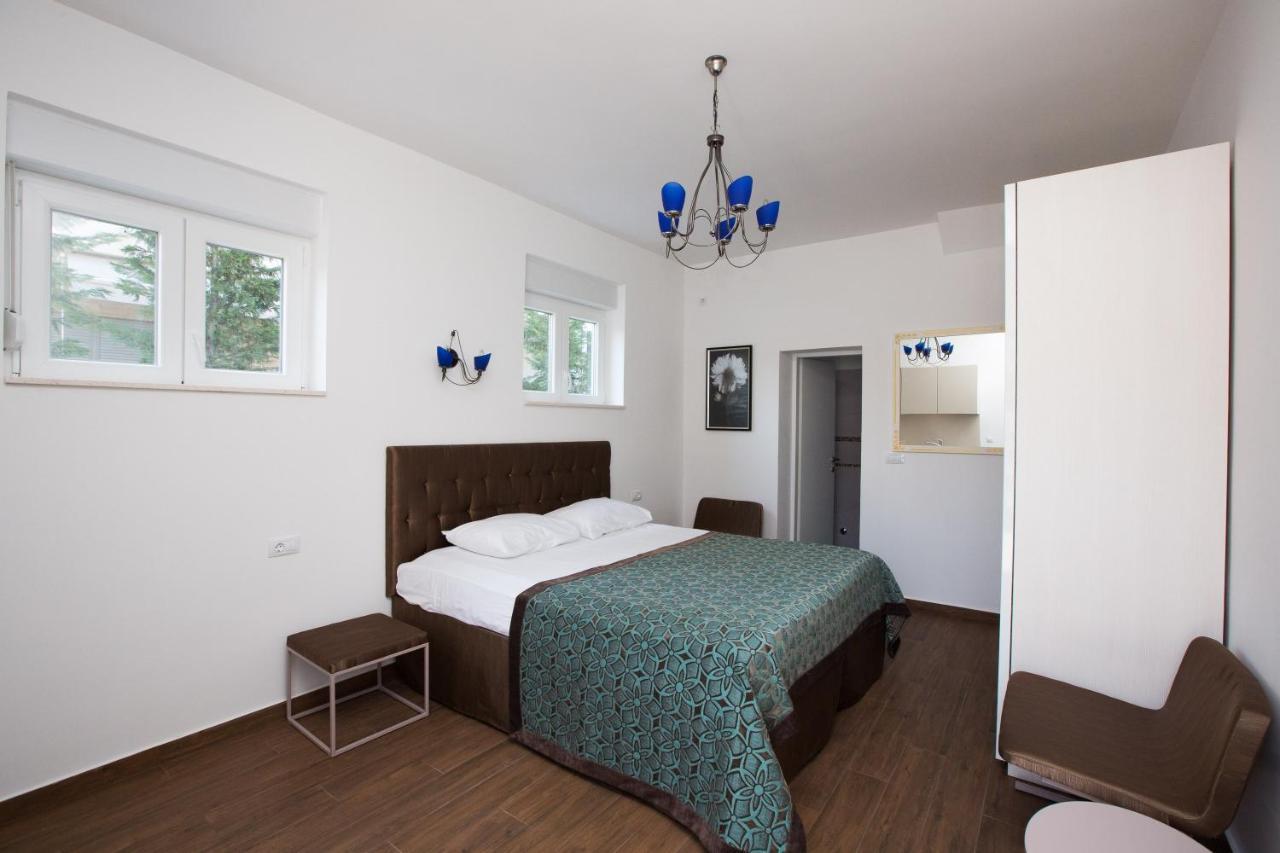 Aida Apartments And Rooms 2