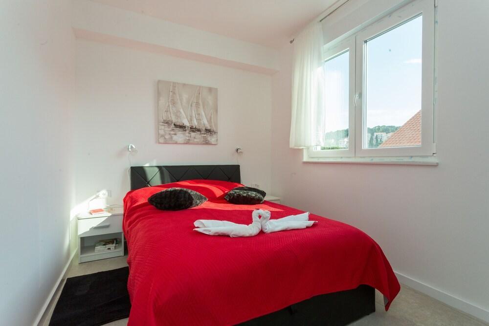 Apartment Anima 1