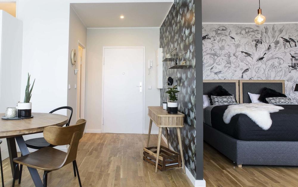 Rent24 Apartments & Suiten P180 1