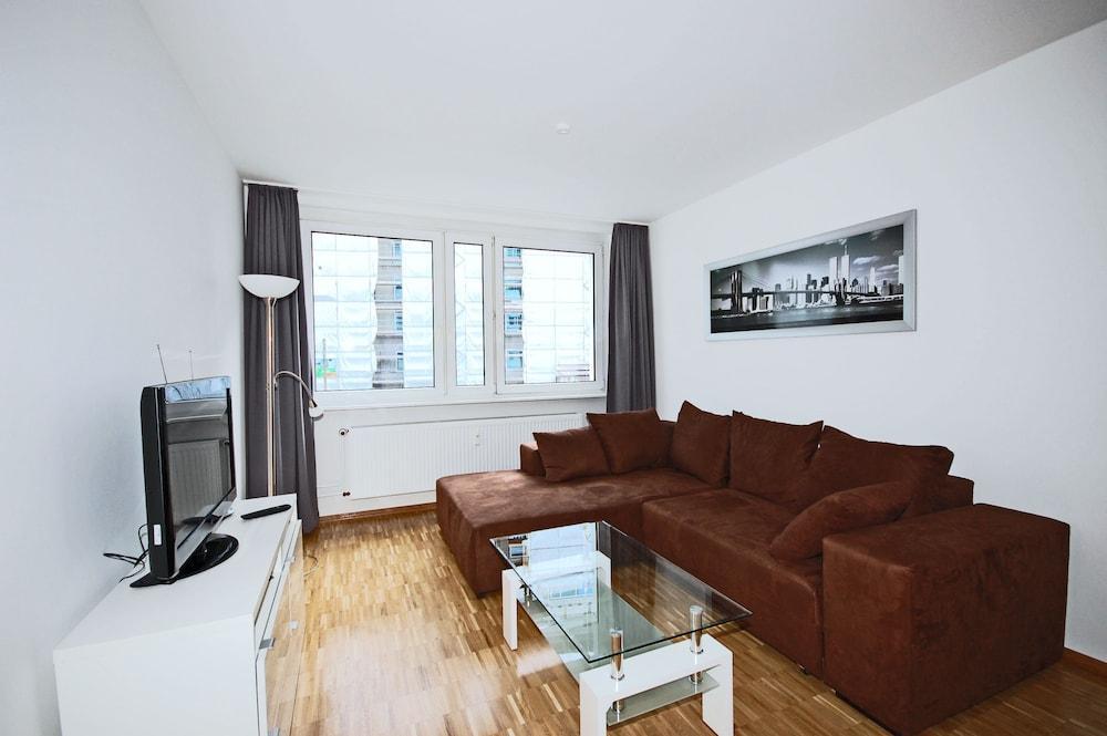 Apartment Isabella - Rochstrasse 9