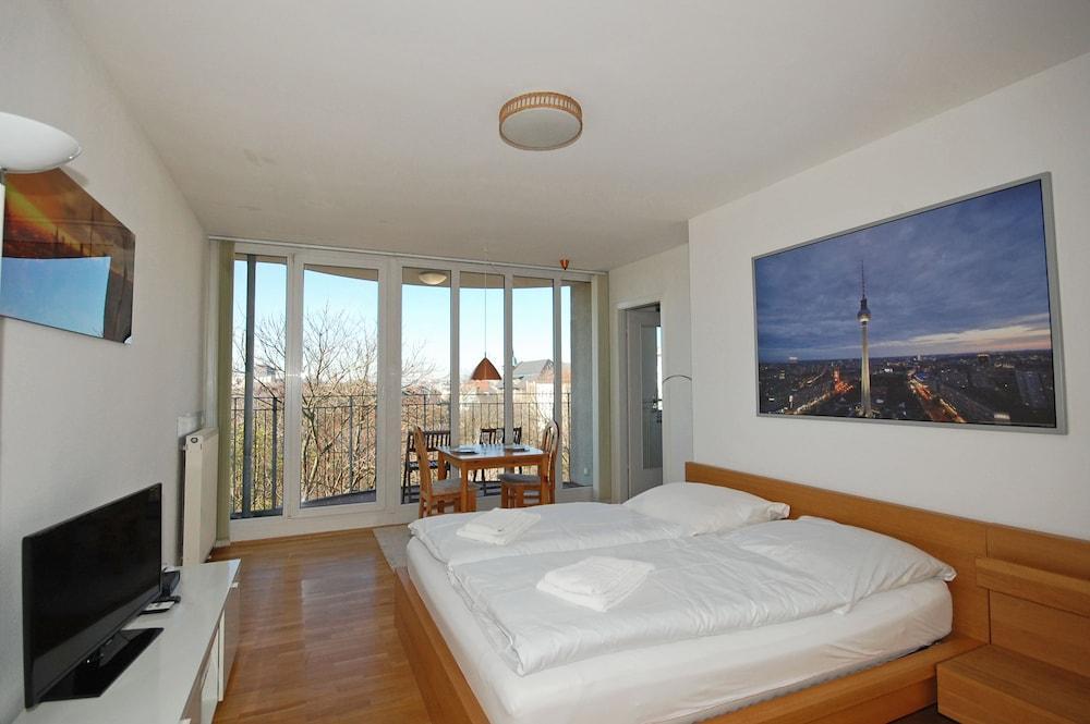 Parkview Apartments 2