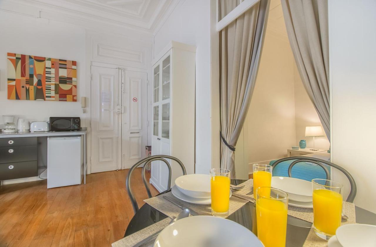 Chiado Balcony Apartment 2