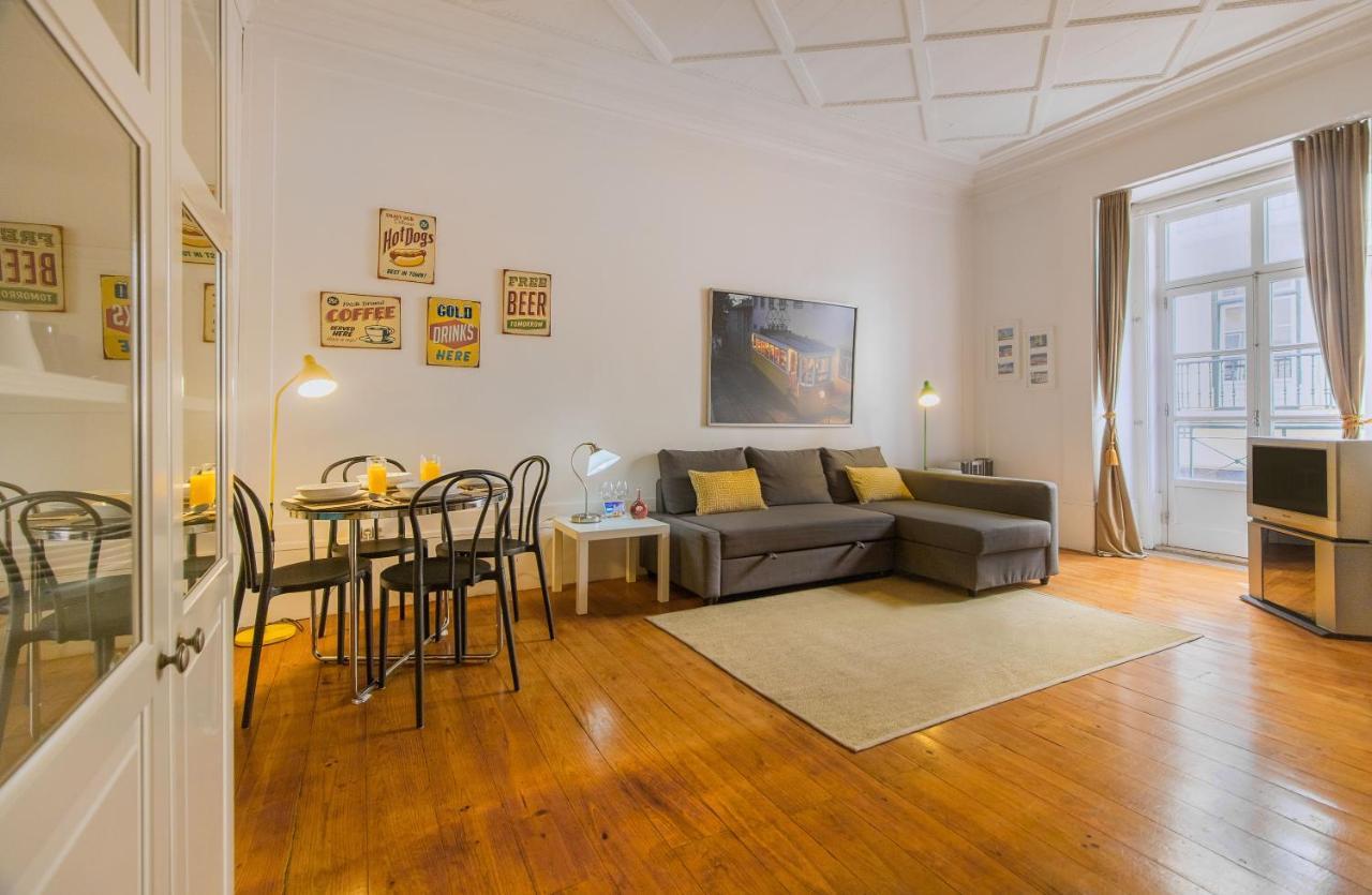 Chiado Balcony Apartment