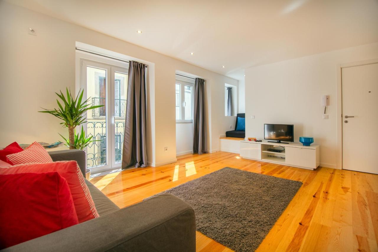 Bica Historical Tram Apartment 2