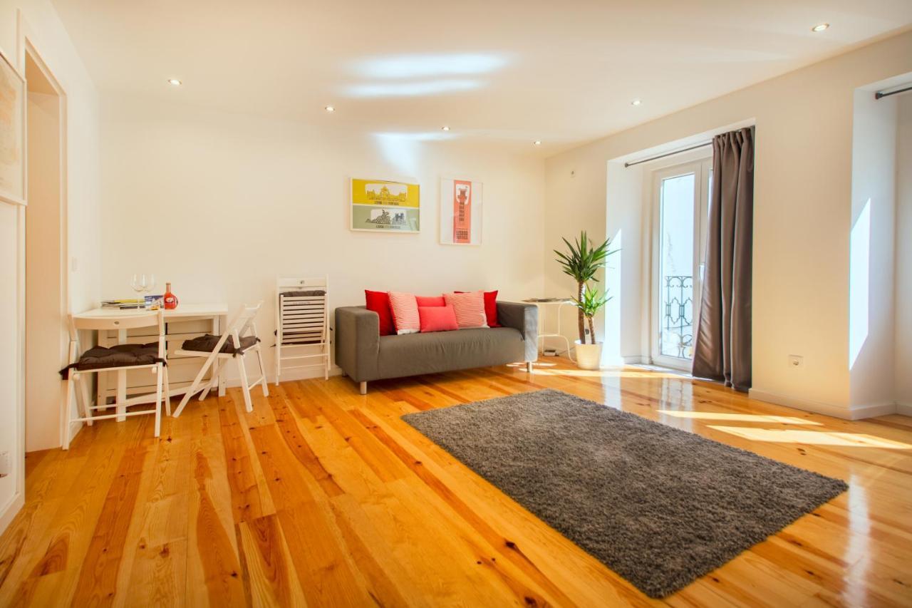 Bica Historical Tram Apartment 1