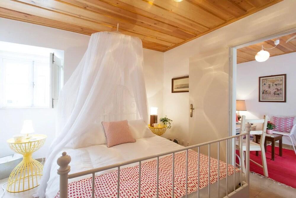Alfama Charming Apartment 2