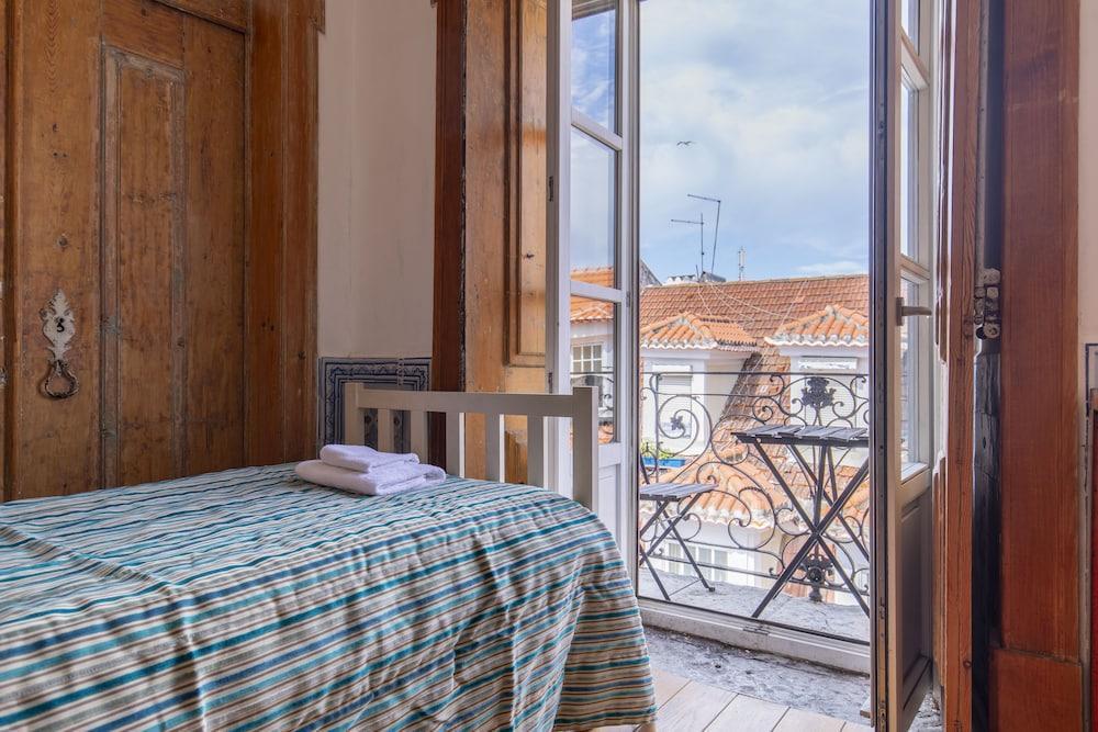 Alfama Chic 4 2