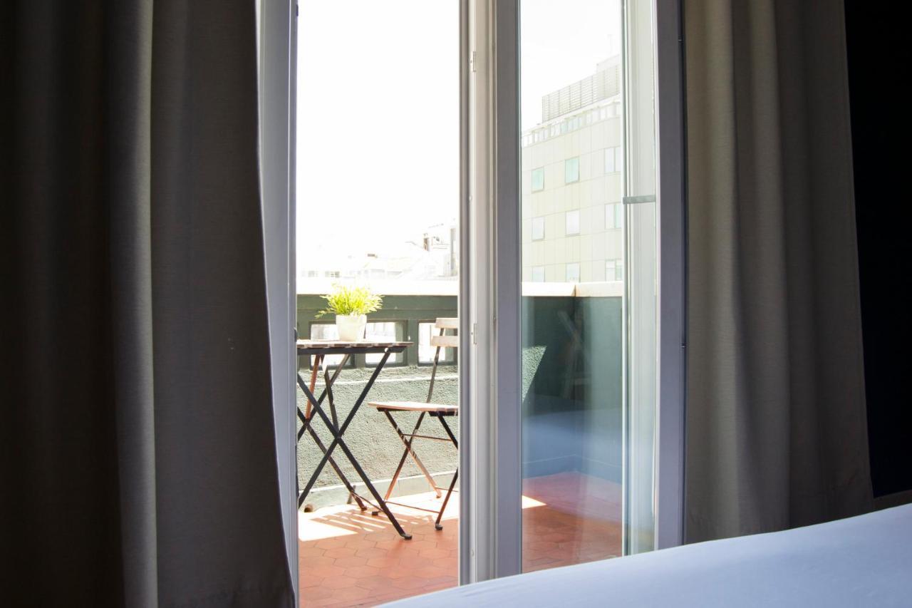 Avenue Hostel & Suites (Adults only) 1