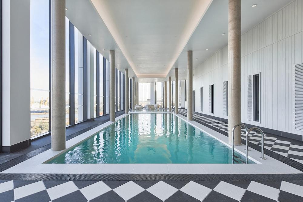 The Collective Canary Wharf (Adults only)