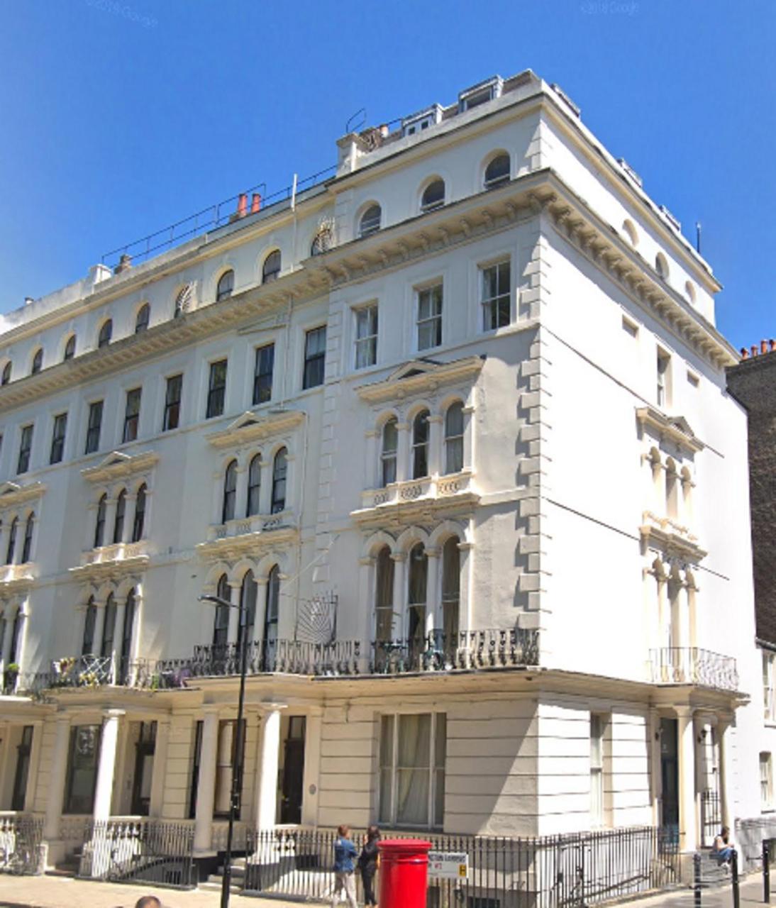 Valet Apartments Kensington Gardens 2