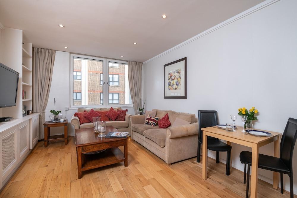 Delightful Kensington Home Close To Hyde Park