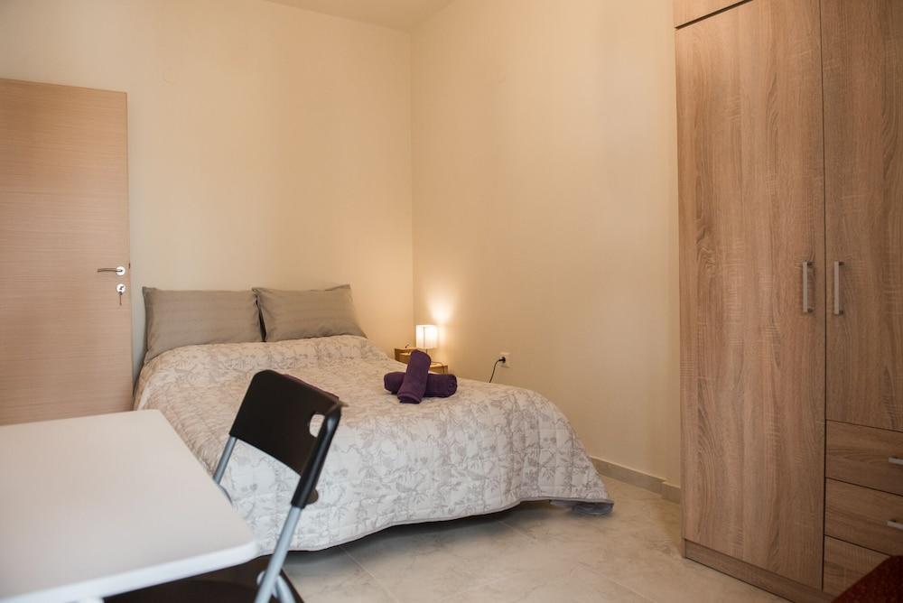 Halu! Modern Centre Apartment 1