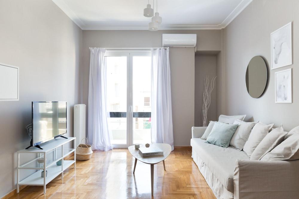 Upstreet Urban Chic 1bd Apartment- Hilton Area