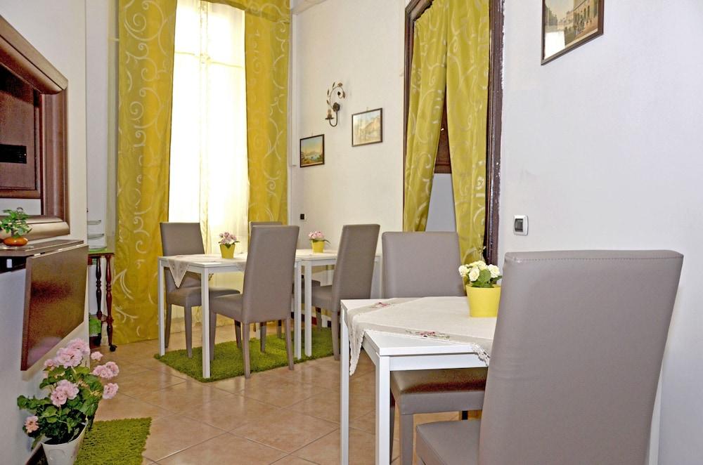 Bed & Breakfast a Castel Capuano