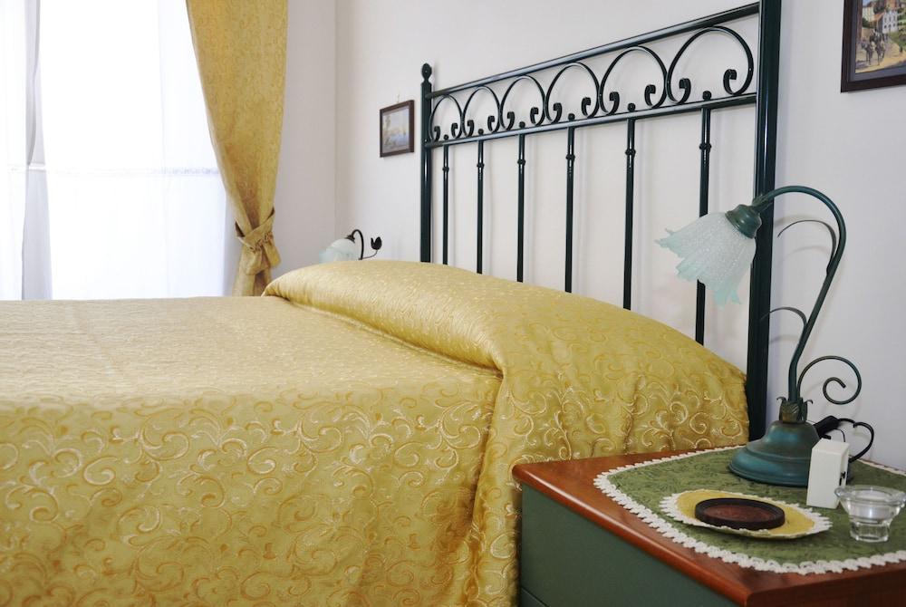 Bed & Breakfast a Castel Capuano 2