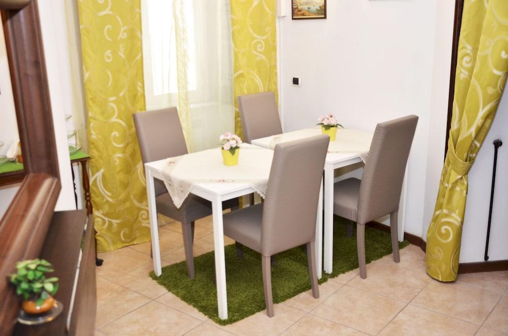Bed & Breakfast a Castel Capuano 1
