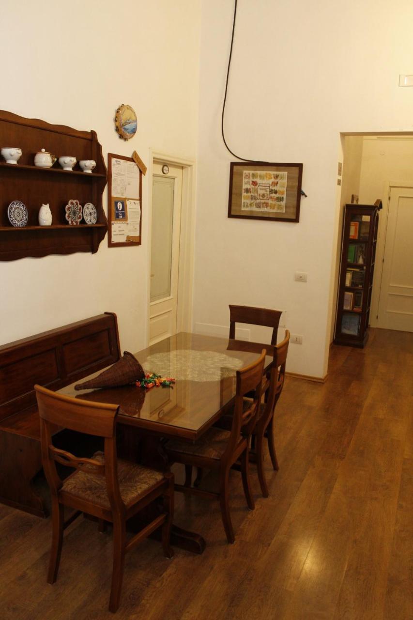 B&B Napoli Pietrasanta 1