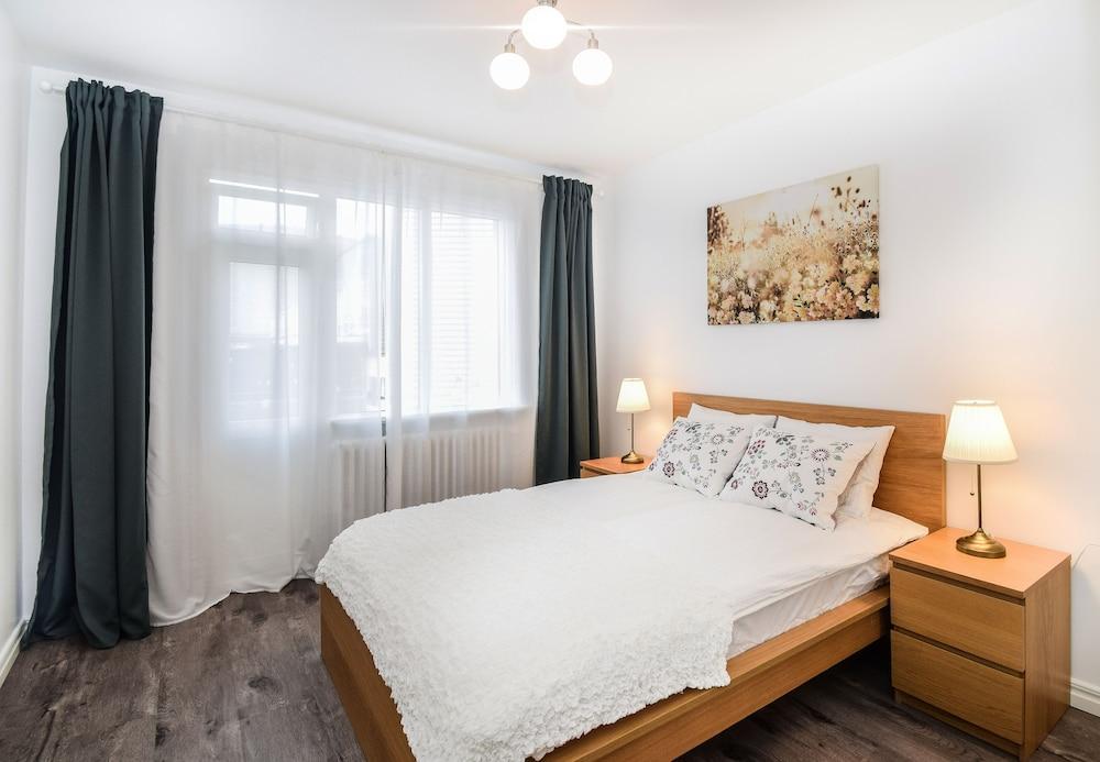 Apartment S30 1